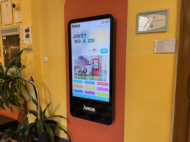 “Jiný? No a co!”: StropOFFka a ÁMOS vision přinášejí do škol edukační seriál o respektu k jinakosti