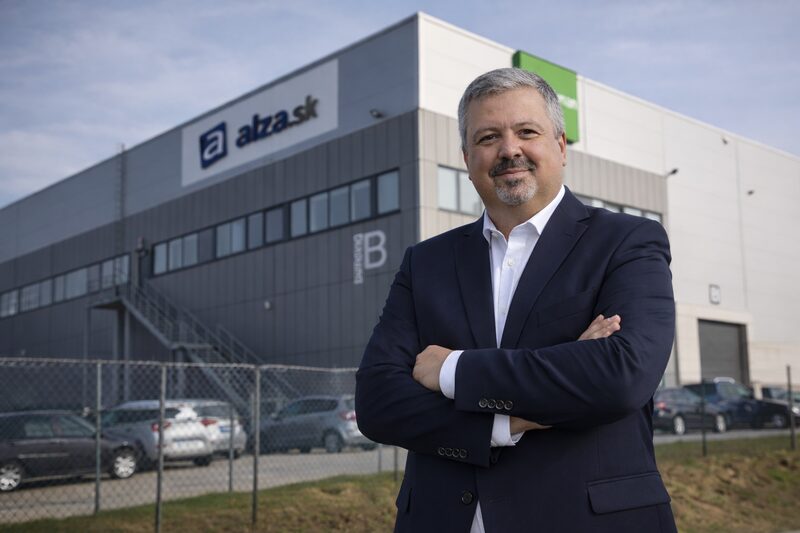 KVADOS Group získal zakázku na automatizovaný sklad 4D Shuttle pro Alza.sk