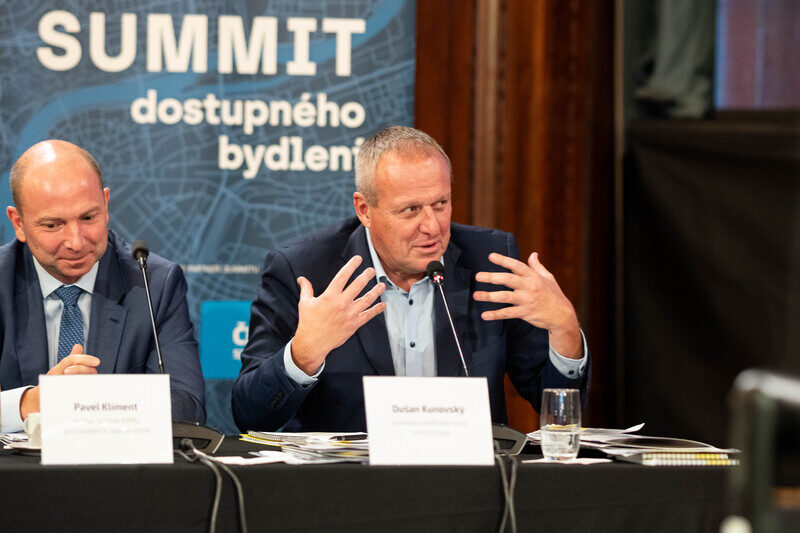 Živě: Summit dostupného bydlení a stavebního rozvoje – dopolední část
