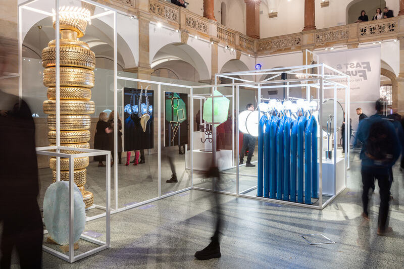 Výstava Fast & Furious | Filip a Lukáš Houdkovi – design, sklo, sport v MUZA