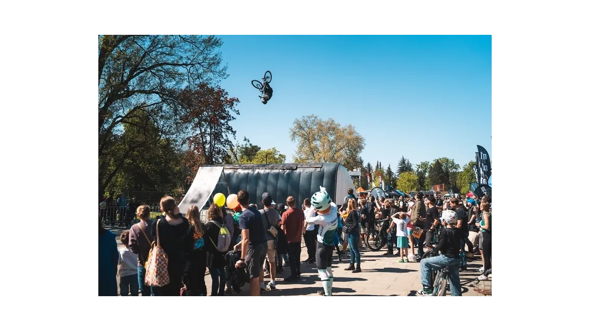 Na Big Air se představí nejlepší freestyle MTB jezdci