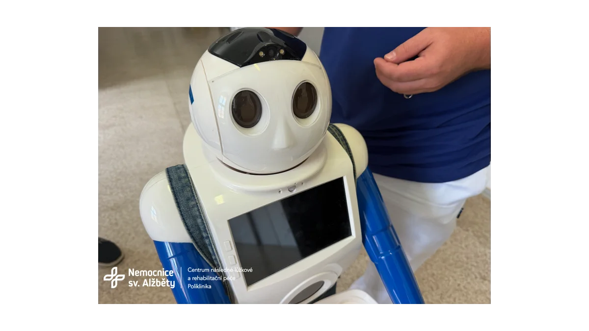 Robot Robin s AI rozvíjí rehabilitaci v nemocnici