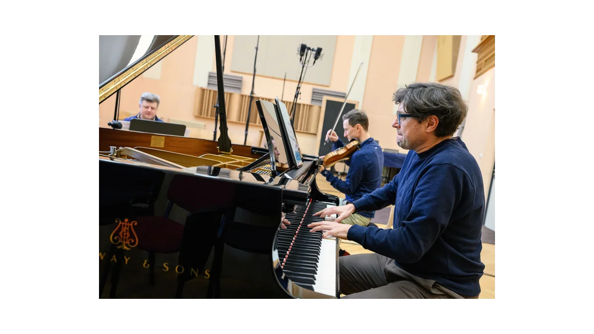 Navona představuje nové album Josepha Summera